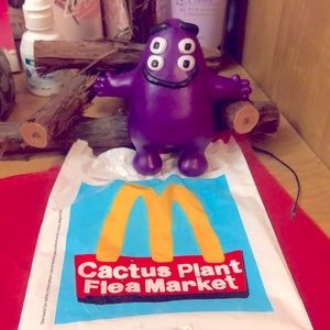{McDonald's x Cactus Plant Flea Market} - Grimace Toy